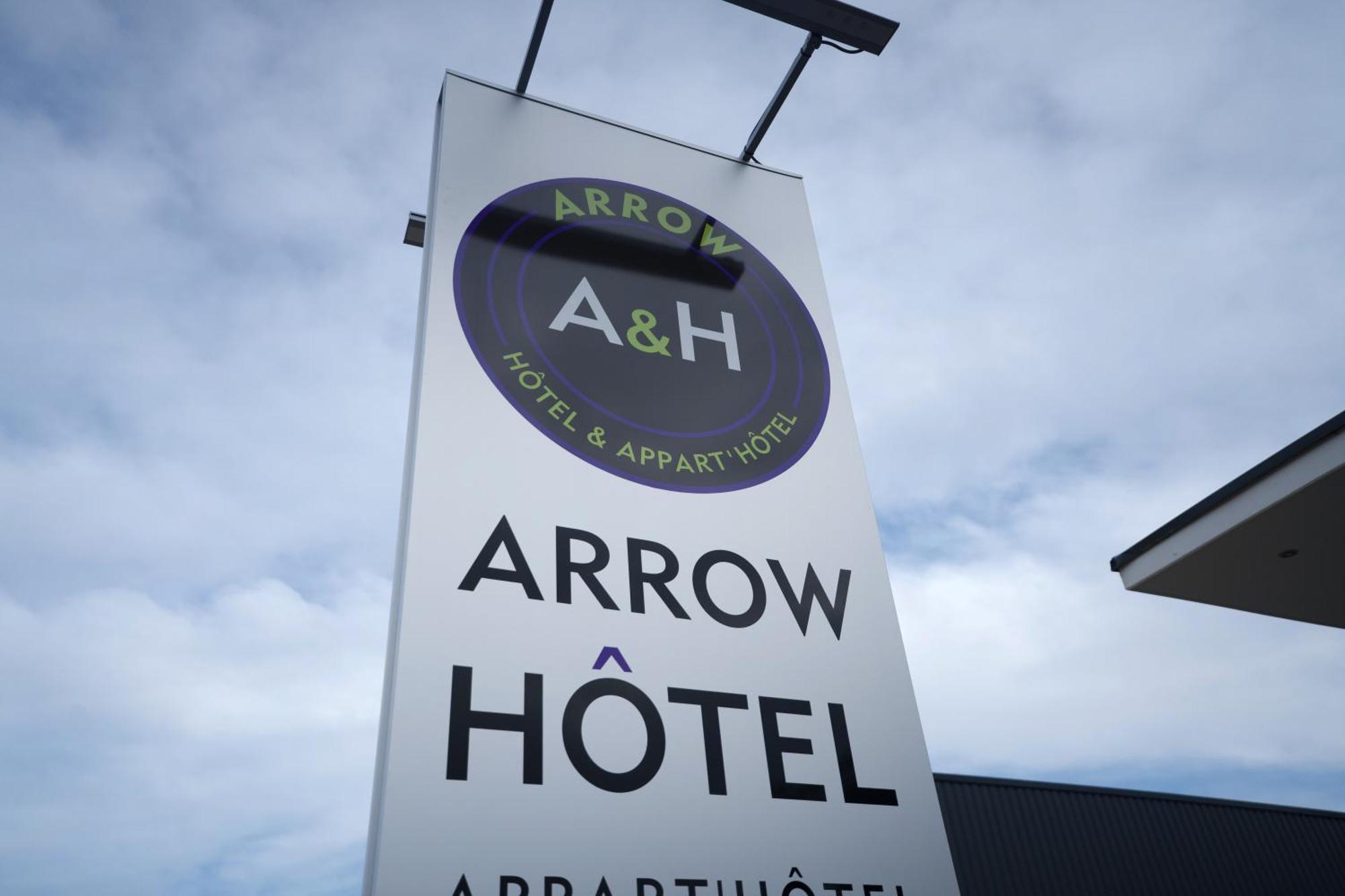 Arrow Hotel Hegenheim Exterior foto